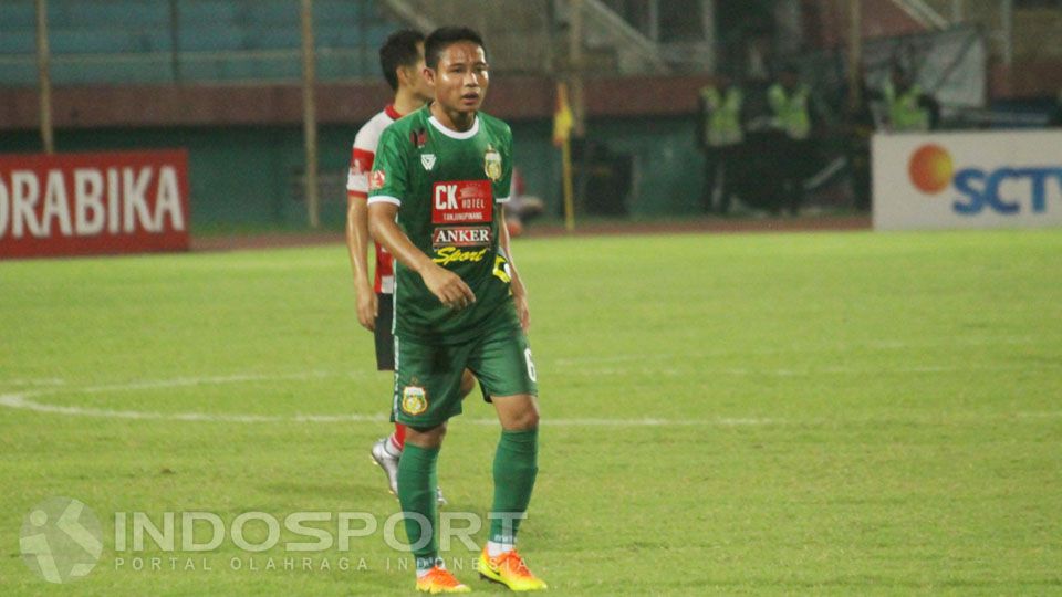 Evan Dimas saat memperkuat Bhayangakara FC di  TSC 2016. Copyright: © Ian Setiawan/INDOSPORT